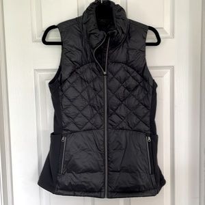 Lululemon Lightweight Down Vest Size 6